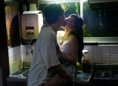 Karen Yuzuriha địt nhau cả ngày đêm vô cùng hưng phấn